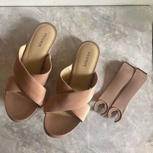 Chrissy Slides - Latte